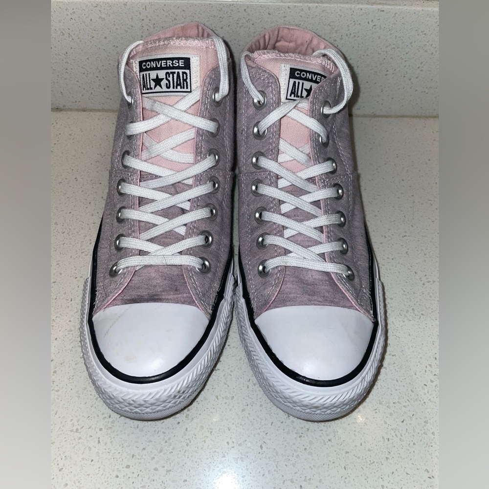 Converse Womens Shoes- Size 8